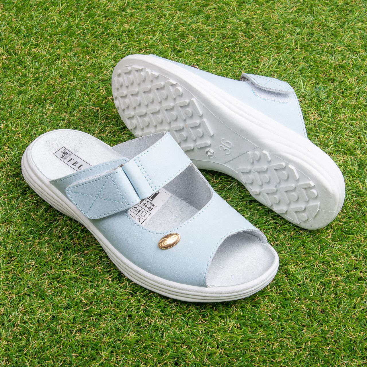 1890475339_zhenskie-kozhanye-otkrytye Papuci deschiși din piele “Tellus” 54-09 Albastru deschis - imagine 1