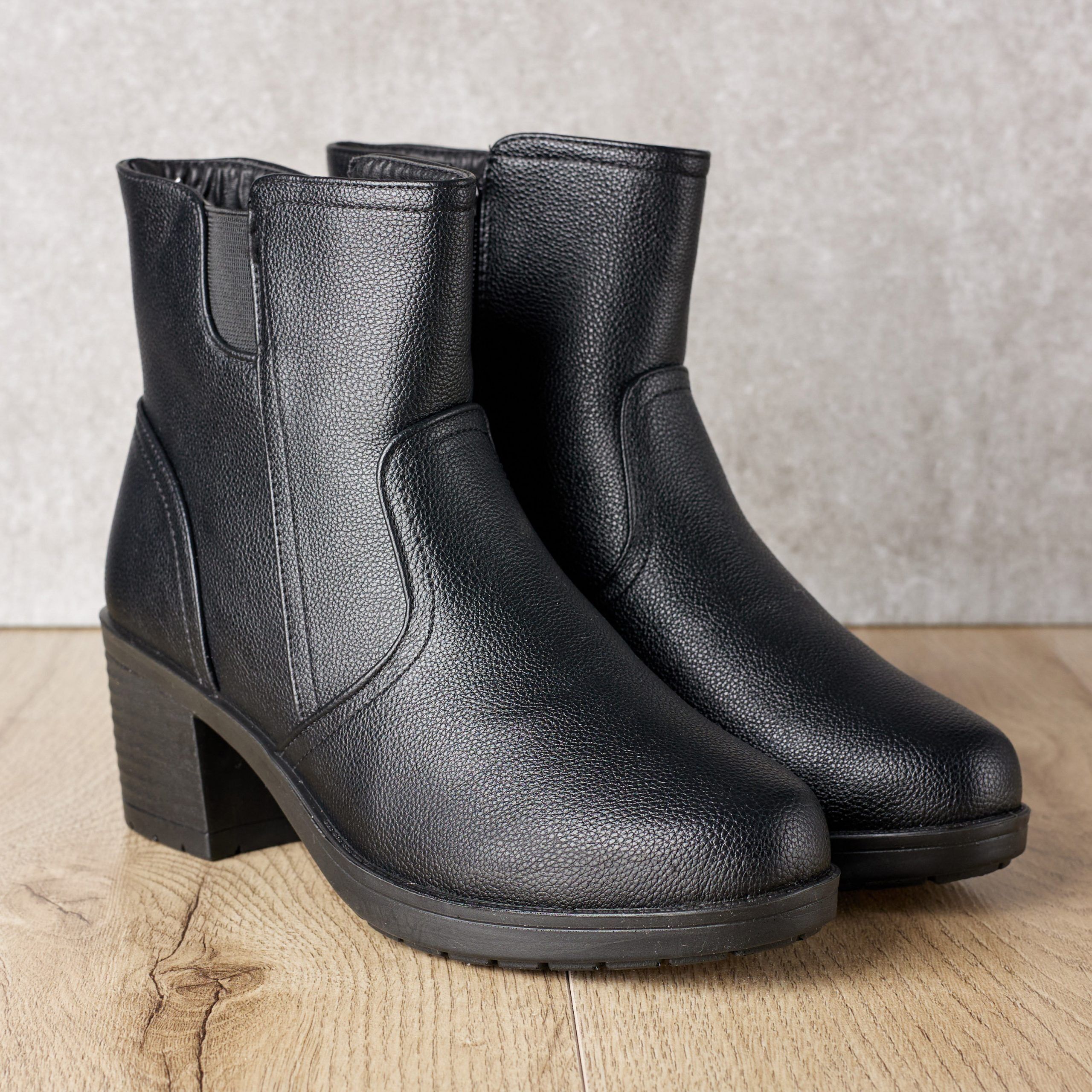 240901_11_01 Ghete dama cu blana, Z2-23, Negru - imagine 1