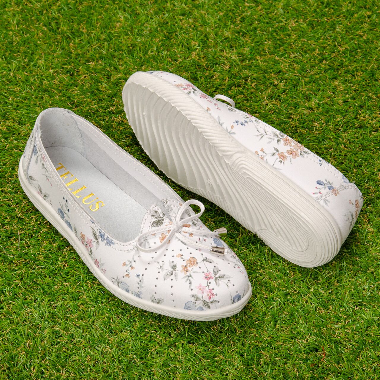 Pantofi piele “Tellus” 72-01, Alb cu flori - imagine 1