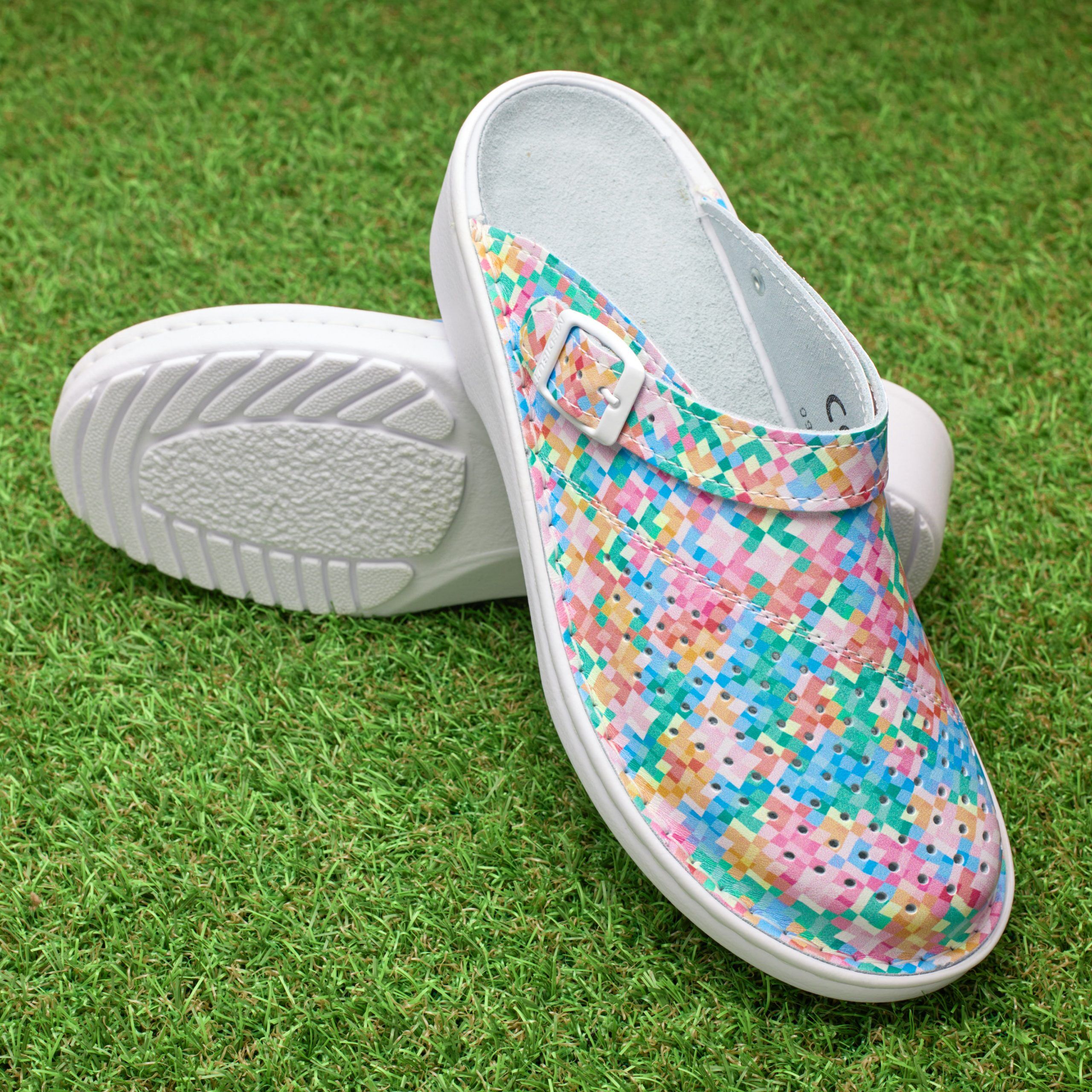 Saboti medicali piele dama mozaic