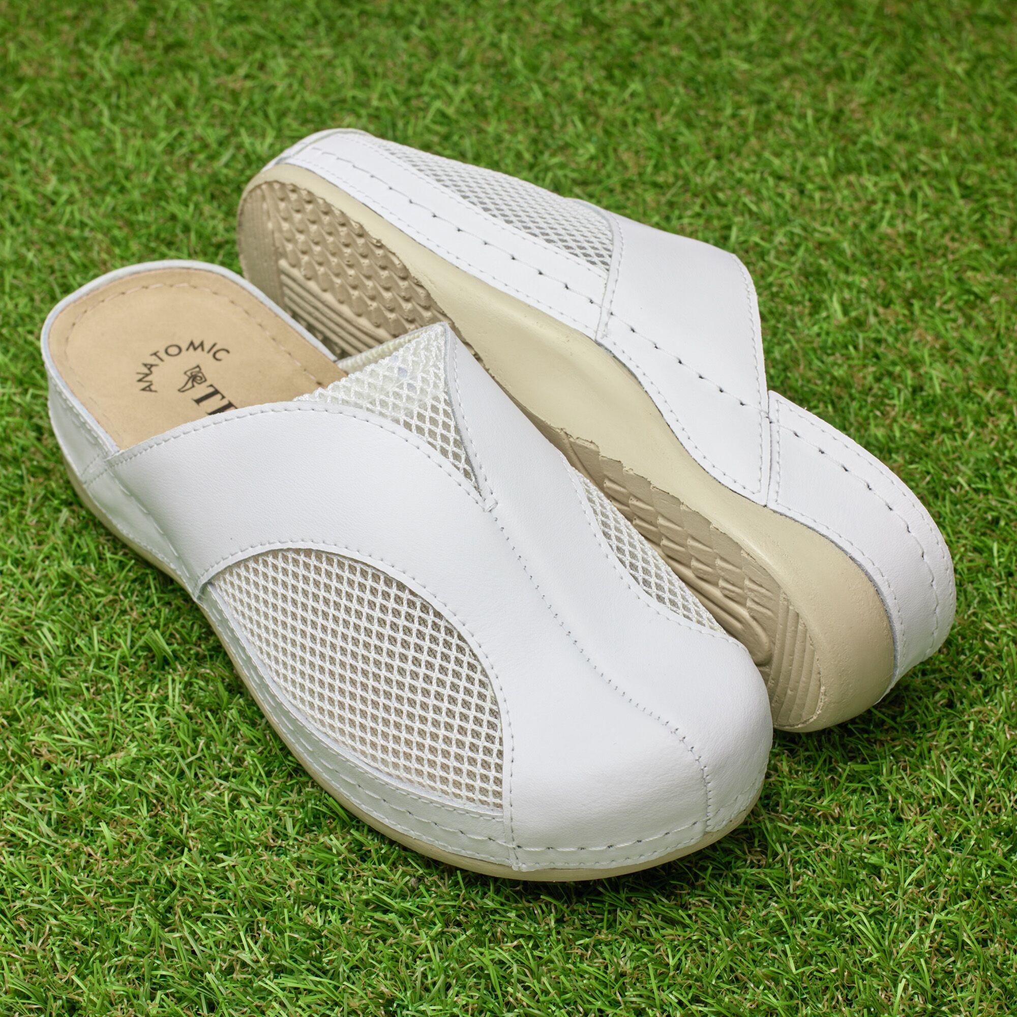 Saboti medicali piele dama "Tellus" 25-062, Alb - imagine 1