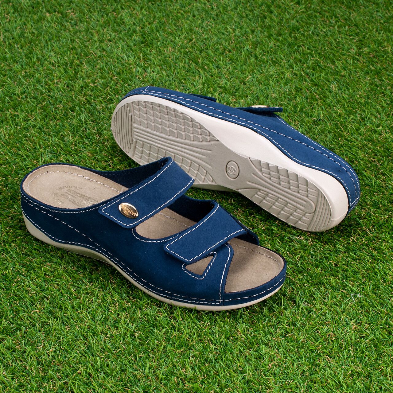 2972188970_kozhanye-shlepantsy-zhenskie Papuci piele Tellus