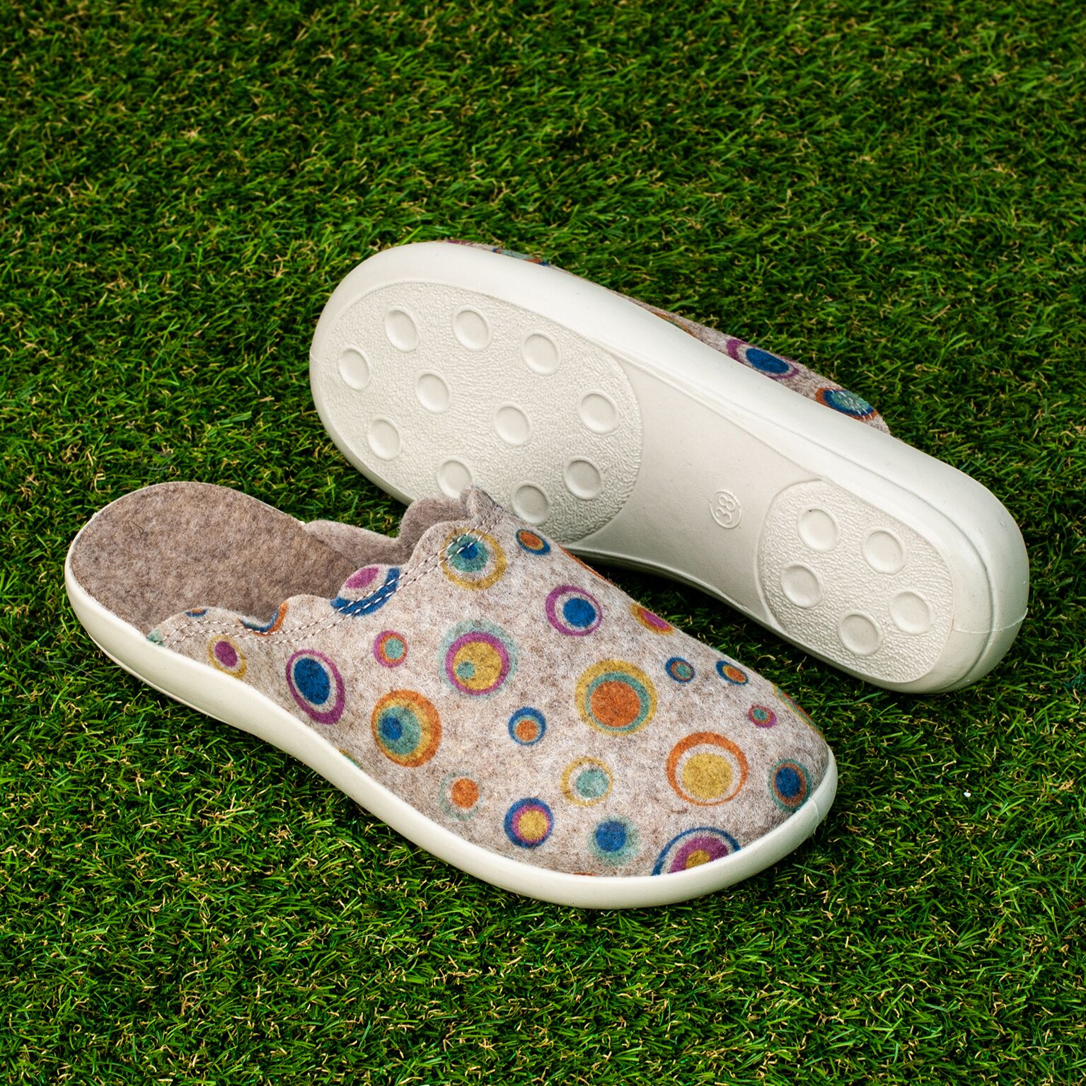 _DSC0010 Papuci de casa "TELLUS" 03-08, Bej - imagine 1