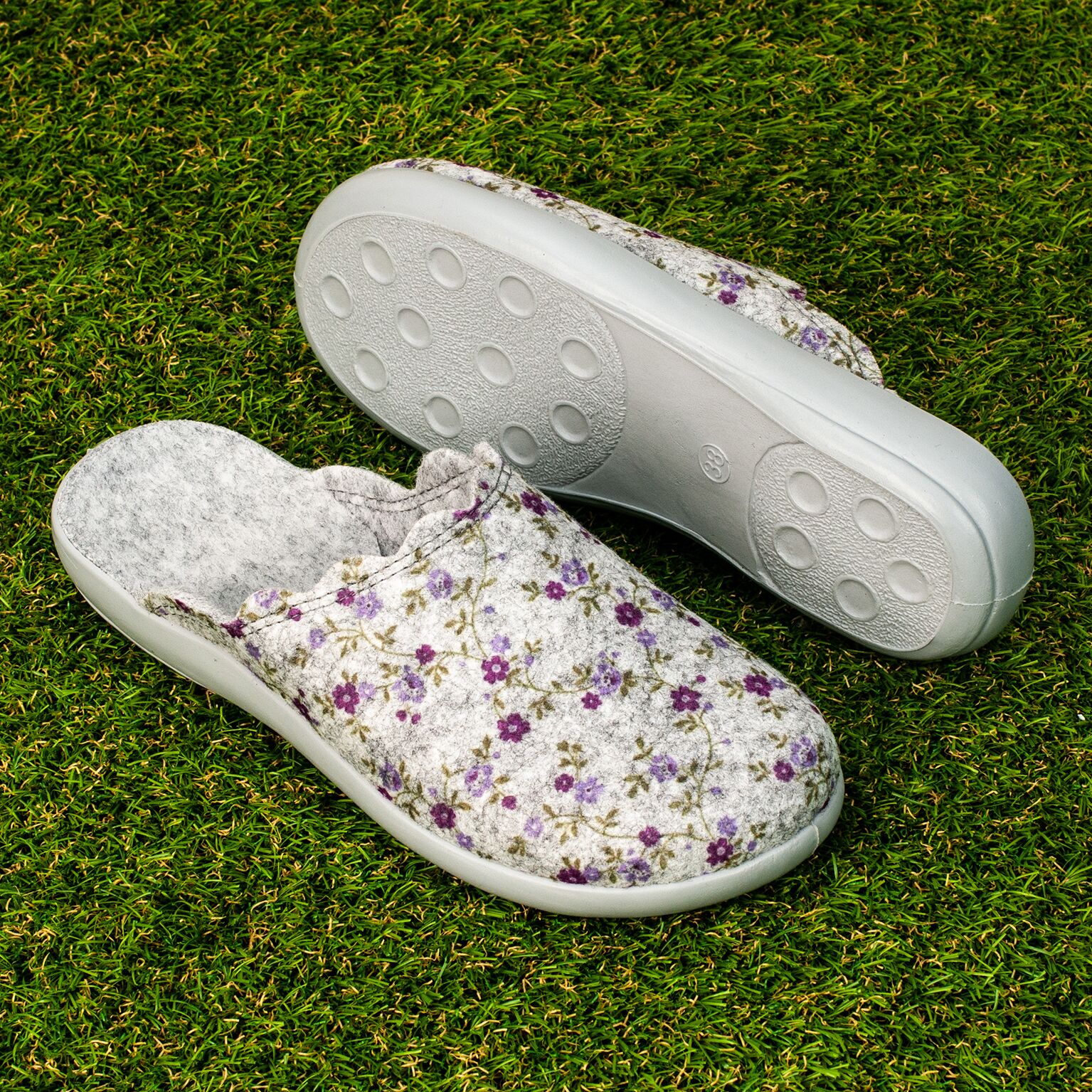 Papuci de casa "TELLUS" 03-08, Gri Floare - imagine 1